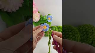 Crocheting a flower to decorate a plush toy “Caterpillarquot shortscrochet [upl. by Andersen]