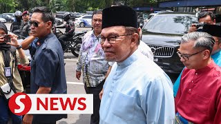 PM Anwar My comments on ringgits performance misinterpreted [upl. by Areht]