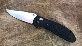 Benchmade 551S30V Griptilian [upl. by Ttenyl]