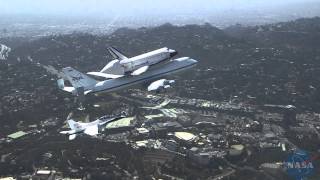 FA18 extended view of Space Shuttle Endeavours flyover Southern California [upl. by Mag]