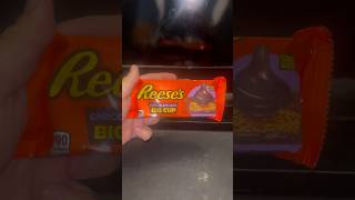 The “New” Reese’s Chocolate Lava Big Cup — Reviewing and Trying Out the “New” Peanut Butter Cup [upl. by Nolyd]