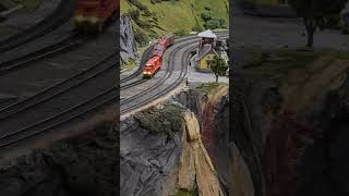 Miniature Trains running at Mansion Rowe  Northlandz [upl. by Yalhsa]