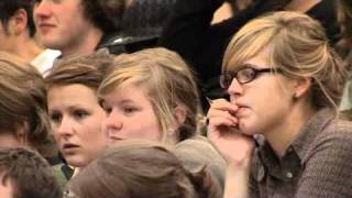 Openingscollege Bart De Wever begeestert studenten [upl. by Varipapa]