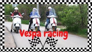 Vespa GTS 300 HPE VS Vespa Racing sixties 300 hpe Polini variator competition Race between Vespas [upl. by Cressida]