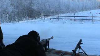 Стрельбы в Финляндии Суоми Shooting Suomi submachinegun in Finland [upl. by Gruber]