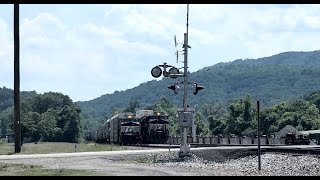 A Pair of Trains waiting on green  NS4099 at Rathburn Street in Rockwood TN [upl. by Dag245]