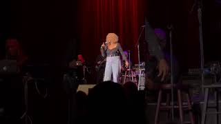 Darlene Love  All Alone On Christmas [upl. by Anyala590]