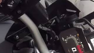 BMW Motorrad TFT Display switched to BMW Navigator VI in 1200GS 2018 [upl. by Dixon]