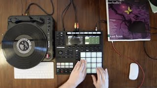 Maschine Mk3 Beat Making Sampling From Vinyl [upl. by Neffets]