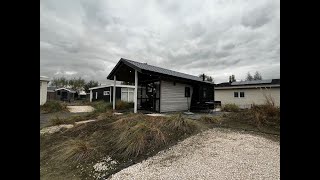 Tiny House inclusief kavel op EuroParcs Poort van Zeeland te koop [upl. by Jefferey]