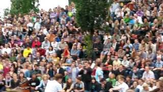 Karaoke Mauerpark Berlin  Bad Romance Lady Gaga 070811 [upl. by Lanevuj]