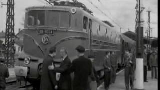 1955 World train speed record SNCF 331 kmh 33 [upl. by Kramlich]