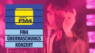 Bilderbuch  Om  live  FM4 Überraschungskonzert 2018 [upl. by Power775]