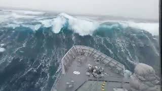 Ships in Storms  10 TERRIFYING MONSTER WAVES Hurricanes amp Thunderstorms at Sea [upl. by Caneghem]