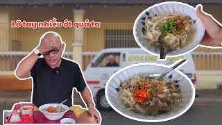 COLORMAN lấy XE TẢI đi ăn bánh canh gà ta Cô Hà Chợ Cũ  Color Man Food [upl. by Azirb]