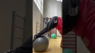 Entrenando ABDOMEN gym gymworkout fitnessmotivation [upl. by Tenn]