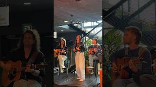 Wie kan deze al meezingen in de AFAS 👀 Newmusic Acoustic [upl. by Fabiolas534]