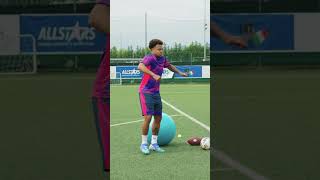 Weston McKennie Takes on the Mystery Ball Challenge with SOCCERCOM [upl. by Sirah]