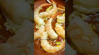 Como hacer gambas al ajillo o gambas al pil pil marisco [upl. by Yauq]