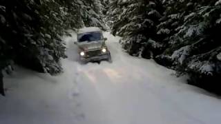 Off Road Mercedes G Class 300 Turbo Diesel in Snow [upl. by Oznol974]