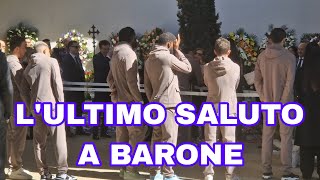 🥺 LA FIORENTINA SALUTA BARONE PER LULTIMA VOLTA ABBRACCI CON COMMISSO E LA FAMIGLIA DI JOE 💜 [upl. by Anialed]