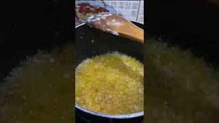 Desi ghee nikalny ka trika food cooking recipe hazor saww ny mana farmaya shortsfeed shorts [upl. by Emylee]