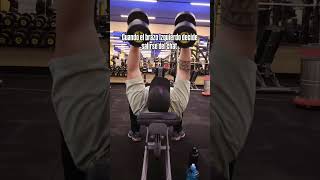 Brazo izquierdo 😡 humor gymbro shorts youtubeshorts [upl. by Ahsima]