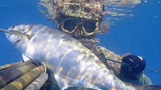 Pesca Sub Tra lancio del sasso Tecnica Forchetta e agguato il pescato 🐟🐠🐬 è assicurato 😁💪 🇮🇹🇬🇧 [upl. by Eciuqram]