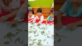 Why Children Are Not Afraid Of Insects 😨 [upl. by Seuqramed180]