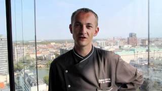 Raphael Dworak aus dem Restaurant quotLe Loftquot im Sofitel Vienna Stephansdom [upl. by Nnauol]