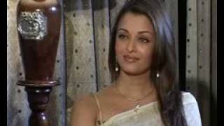 Annoying interviewer tests Aishwarya Rais patience [upl. by Oilejor]