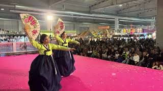 이탈리아 현지인들도 반한 한국무용 부채산조 Festival dell Oriente Parma 2023 한국무용 이탈리아 koreanculture [upl. by Mabel]