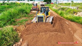 Best Technique SHANTUI DH17c2 Bulldozer Pushing Sand With Dump Trucks Unloading Sand Making Road [upl. by Wane]