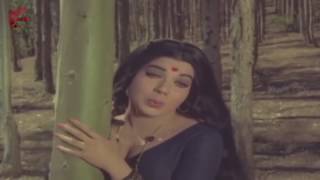 Mannavane Azhalama song amma sad song [upl. by Llewen]