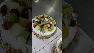 Fruit cake RoxiCakeGamer SatisfyingCakes rohitchef viralhog youtubeshorts970 [upl. by Syxela309]