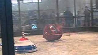 Towering Inferno vs Typhoon 2 RoboGames 2005 [upl. by Llered94]