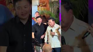 Pak Prabowo Bernyanyi Santai Dengan Mayor Teddy Tanpa Bebann [upl. by Reltuc]