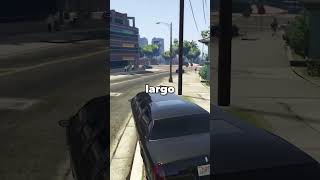 Cada vez que CHOCO mi AUTO SE HACE MÁS LARGO en GTA 5 🤪 [upl. by Selden]