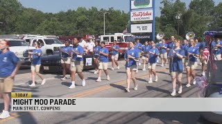 Might Moo Parade in Cowpens [upl. by Fanchie]