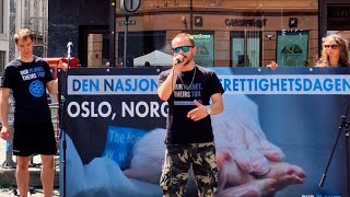 Matias  quotKjøtthuequot og quotHvis fisk kunne skrikequot Live på Egertorget [upl. by Ellinej]