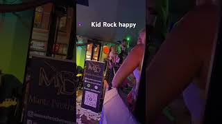 KID ROCK HAPPY IN HIS VIP AREA [upl. by Athalie]