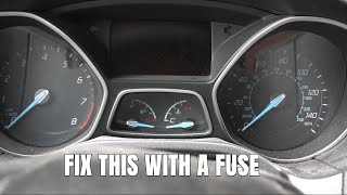 How to fix a blank car dashboard  Ford Focus 2013  Fuse 69 replace or reinsert [upl. by Eustache777]