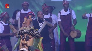 KCEE having fun with Masquerades on stage at quotA NIGHT WITH THE GENERALSquot concert [upl. by Suoirad]