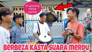 LIVE BERBEZA KASTA COVER PENGAMEN JALANAN SUARA MERDU [upl. by Trinatte264]