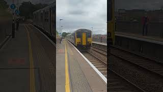 Retford Railway Station Train [upl. by Tavi]