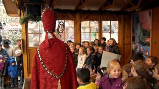 Der Nikolaus auf dem Schweinfurter Weihnachtsmarkt 20121206 Schweinfurt TV [upl. by Narrad]