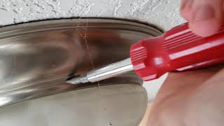 How to remove a stuck twist on glass shade light fixture [upl. by Levison817]