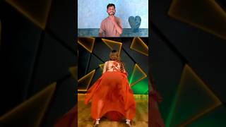 Laila main laila kanishka dance on public 😱😱 lovereactionrk55678youtubeshorts funnydance [upl. by Aissila]