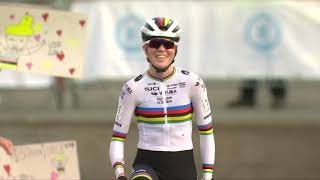 Vlaamse Duinencross van Empel domineert in Koksijde  Highlights women 2024 Soudal Ladies Trophy [upl. by Luapnoj]