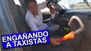 DETENGO TAXIS PARA PEDIR LA HORA BROMA [upl. by Olson218]